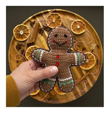 BlackSheepWools's tweet photo. Christmas Inspiration 🎁
Crochet a gingerbread man for your tree with this adorable free crochet pattern from #Scheepjes designed by Nienke Jongstra.
Yarn - https://t.co/Y0UqIAn62u
Pattern - https://t.co/IV59TPJtbp https://t.co/JQturvEGMn