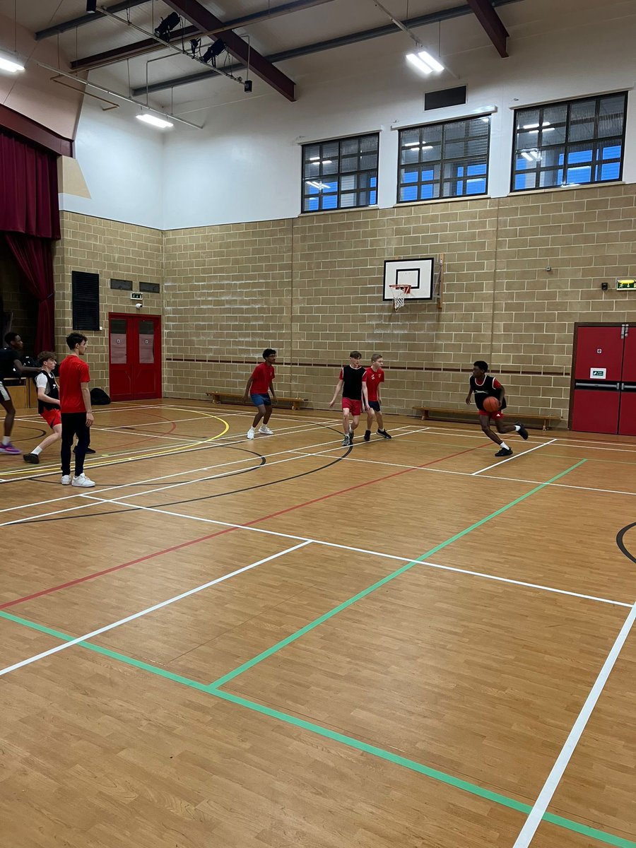 MPS_PE's tweet photo. Good numbers at KS4 Basketball this morning! #mpaBB https://t.co/IC9CtoSEvh