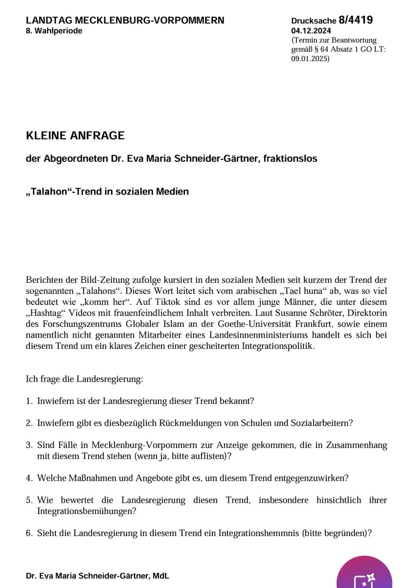 aemmpfau's tweet photo. Frau Schneider-Gärtner ist mit Abstand die faulste Abgeordnete des Landtags M-V. Links Kleine Anfrage aus RLP, rechts fast identische Anfrage von Ihr.
Es ist definitiv nicht das erste Mal.
#ltmv @ndr https://t.co/n1FFXBe3uI