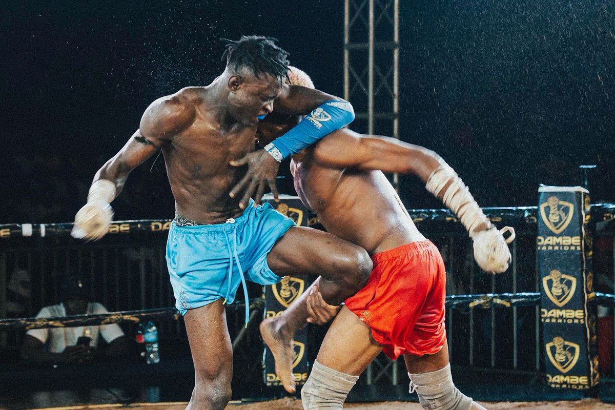 DambeWarriors's tweet image. 💥 A lightning-fast leg strike is a masterful display of raw power and flawless technique.

#LegStrike 
#CombatPower 
#MartialArts 
#FightNight 
#DambeWarriors 
#WarriorSpirit 
#PrecisionStriking 
#KickPower 
#BattleReady 
#KnockoutMove