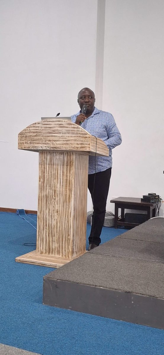 LawSocietyofKe's tweet photo. Mr. Patrick Analo Akivaga, Chief Officer, Urban Development and Planning, Nairobi County making a presentation on Physical Planning & Land Use: The Legal and Regulatory framework, change of user and development approvals-the process.
#LSKCPDSeminar
#LandLaw
#PhysicalPlanning https://t.co/sS1z6Qpbrq