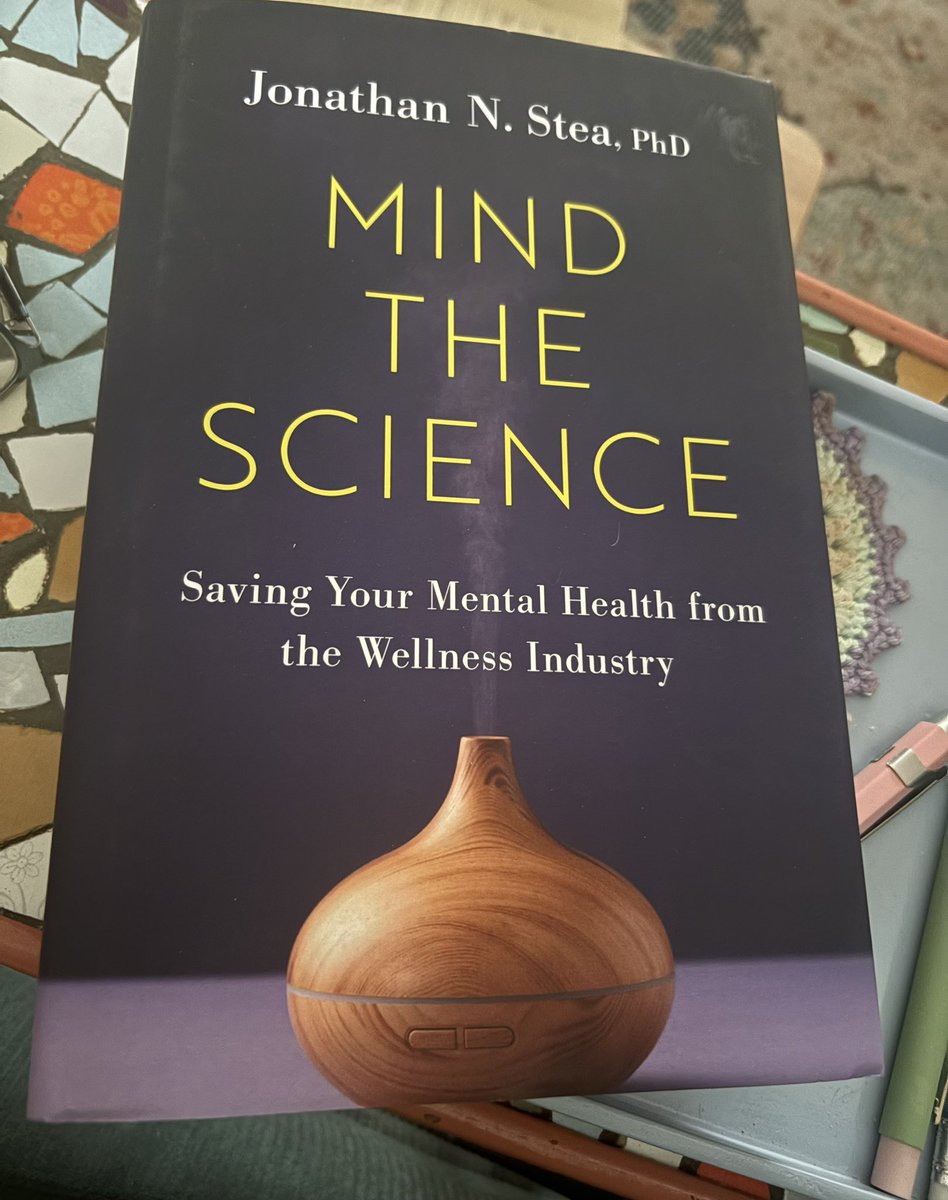 mirwijn's tweet image. So, this happened – @jonathanstea’s masterpiece, Mind the Science, finally made its way to my neck of the woods. Can’t wait to dig in 🙌🏼