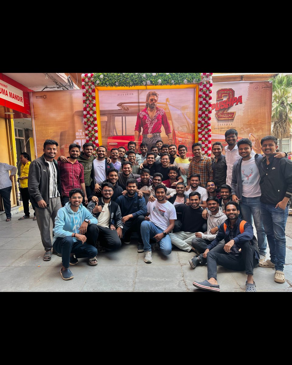 deathstroke_vj's tweet photo. It was worth it ! 
Total Mass Drama Flim with full Entertainment 💥🥵💯
@aryasukku your fan since Arya &amp; Arya ² 🫡
@alluarjun you nailed it again 😉❤️
 #Pushpa2TheRuleReview #Pushpa2    #AlluArjun    #AssaluThaggedheLe    #WildfirePushpa #RAPPARAPPA https://t.co/EI8riXrHwH