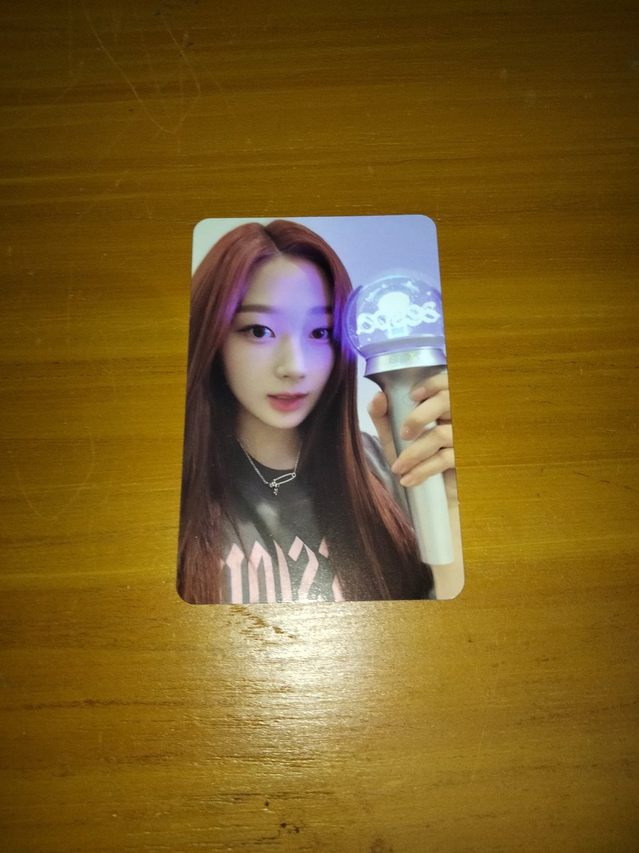 na_chinti's tweet photo. 🌱 Teman Merumput Giveaway 🌱

Aku mau adain giveaway buat 2 pemenang ✨💕
1. Vertical flip Jisung ver (sealed)
2. PC Giselle lightstick

📋Rules 
1. Rt &amp; like tweet ini + tweet di bawah
2. Doa &amp; harapan buat Teman Merumput GO
3. Join ke GO (link di next twt)

End 15 Des 2024🔥 https://t.co/9XxfbuI35U