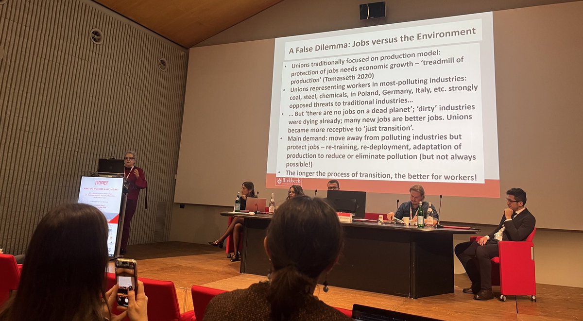 chialtilio's tweet photo. #adaptconference2024 iniziamo il secondo giorno con il #workshop5 dedicato al ruolo delle parti sociali nella gestione di strategie capaci di gestire l’impatto sociale e ambientale della produzione. Discorso di apertura di #RebeccaGumbrellMcCormick https://t.co/0X2LqhzpRS