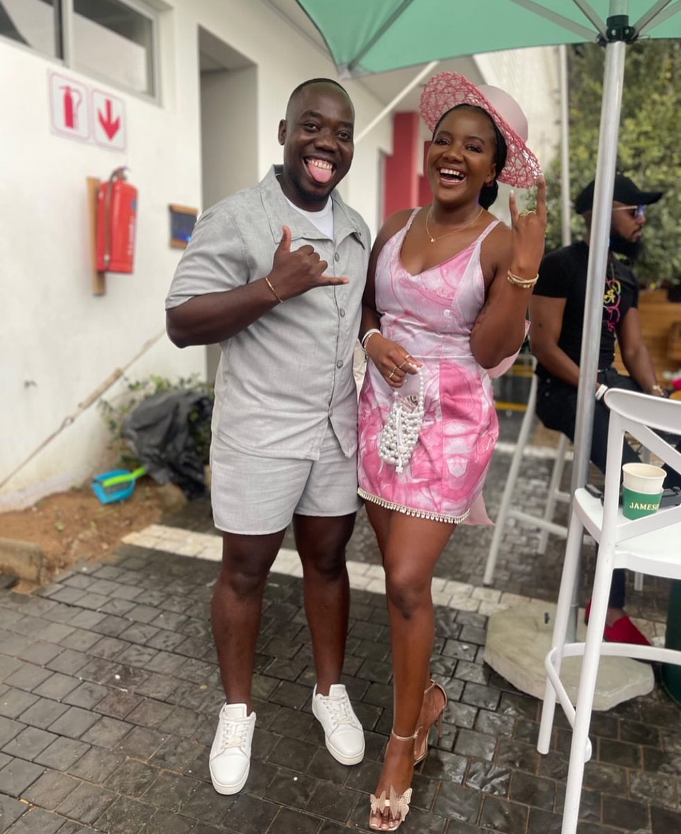 NdeshyHakaye's tweet photo. I need the men to please call me so I can make them summer linen shirt okay. 

Let that Soccer shirt rest. 
There are other earthy tone colors available. 
App me on 0816696014.

Also don’t go to SOS with a boring outfit be like @Oom_nins https://t.co/69YgW7I8t2
