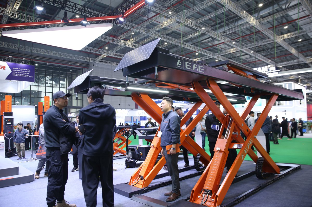 eae_lift's tweet photo. #Automechanika 2024! 
We thanks all visitors and partners who visited #EAE stand and experienced #QUIKMULTI #Wireless Technology and lift series products.
Your enthusiasm and the inspiring conversations made the trade fair an unforgettable experience for us! 
See you next year！ https://t.co/F5QcUl0DuR