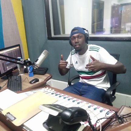 naokoecir's tweet photo. Credit goes to Chegunur, a dedicated Kass FM journalist, for his unwavering support of local football teams in Ndarawetta Ward. While politicians and sports associates from the region have largely neglected the sport, his efforts have helped nurture and sustain local talent,,,, https://t.co/a5U2TxLaD9