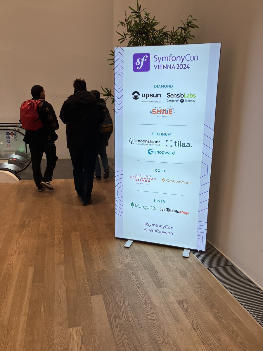 chalas_r's tweet image. Let’s go #SymfonyCon