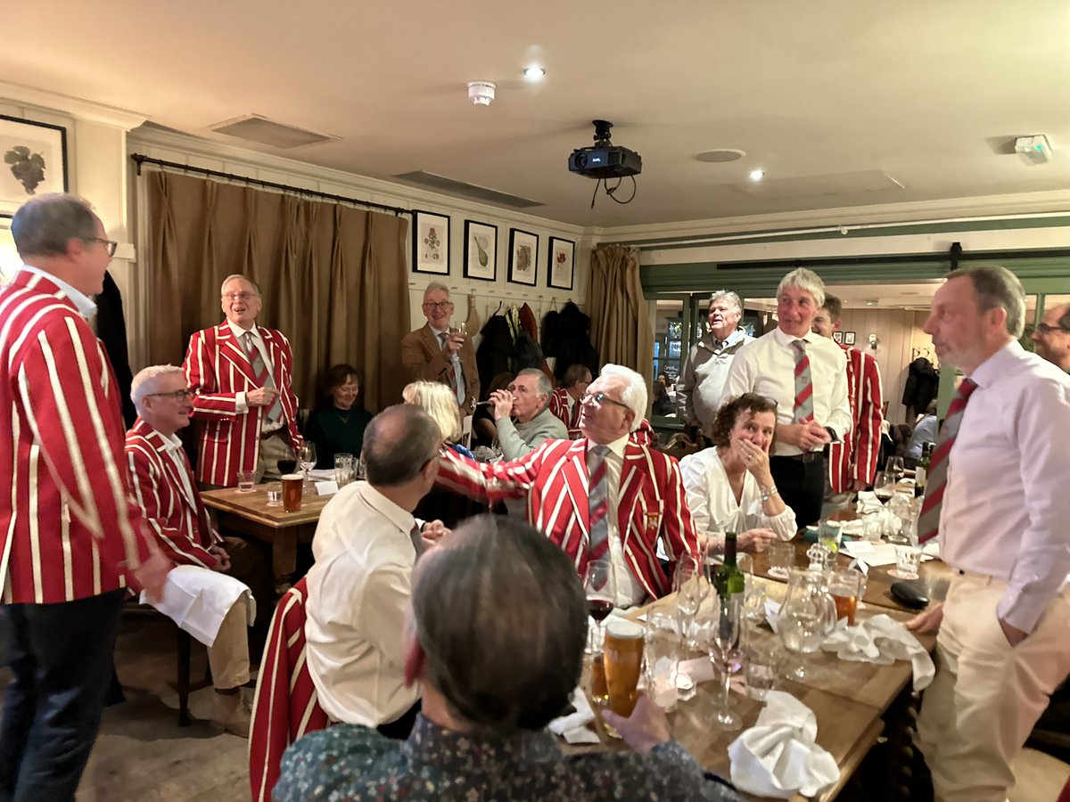 No rowing sadly at the moment due to high river flow - but a great Christmas party at the Kings Head, Teddington.