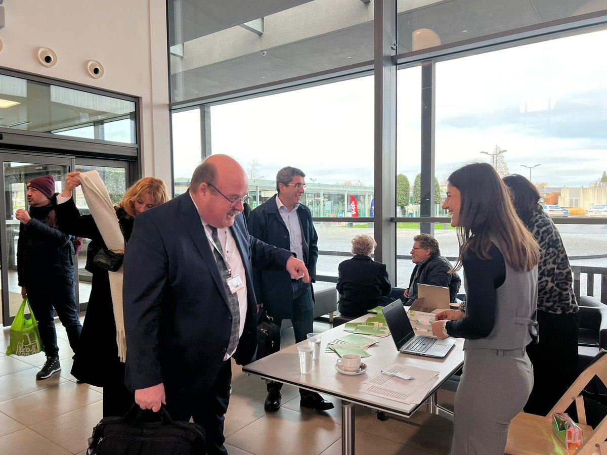 SESAR_JU's tweet photo. 🛫Delighted to be part of yesterday’s @SAFIR_Ready demo witnessing world's first automated drone cargo port integrated into a hospital for critical drone missions—a true milestone in uncrewed aviation and healthcare logistics!
#SRC2024 #SESARJU #Innovation #DigitalSky #ATM https://t.co/l9sxp6AhDB