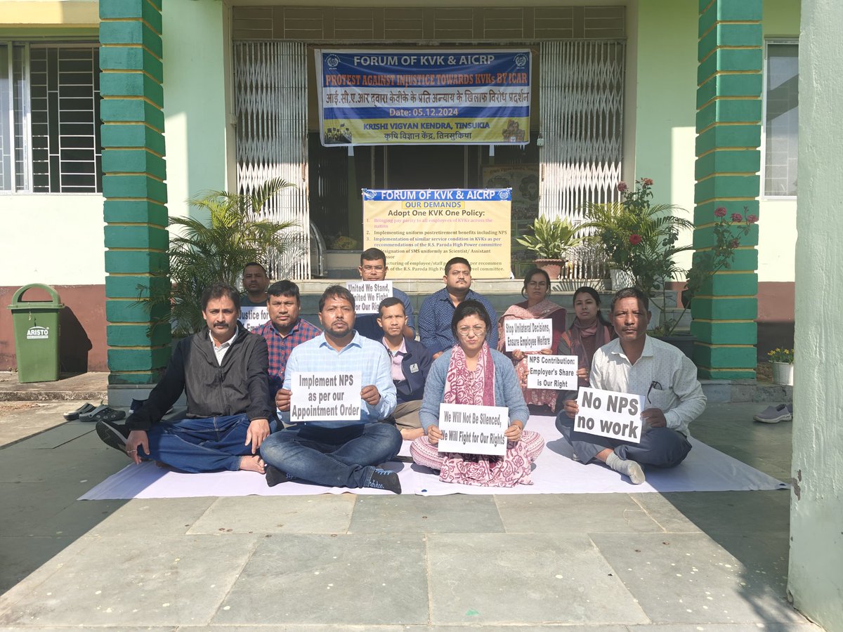 NF_KVK's tweet photo. Employees of KVKs all over India have protested against discriminatory policies of ICAR. @ChouhanShivraj @narendramodi @PMOIndia @republic @icarindia @AgriGoI @republic @Republic_Bharat @RahulGandhi @kharge @ZeeNews https://t.co/hEyBIrJ5hj
