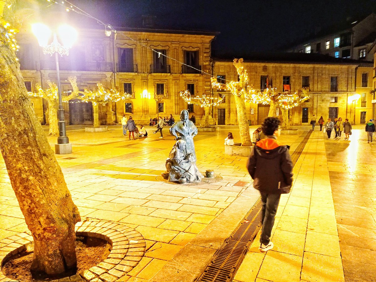 angel2ruiz's tweet photo. ¡Qué tu luz ilumine tu camino!
En estos días tan especiales, ¡brilla!
¡Brilla para ti!
¡Brilla para otros!
¡Qué tu luz sea la que guíe tu camino!
¡Qué tu luz ilumine a los que te acompañan en tu ruta!
¡Qué tú luz te ayude a llegar a tu destino en el 2025!

https://t.co/8T7N9VbSik https://t.co/SZ25bD3Woh