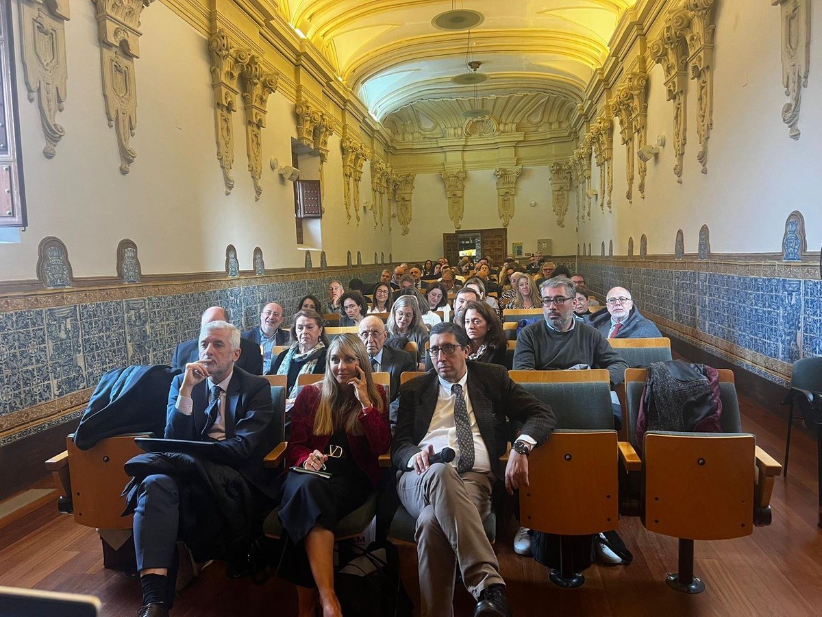 #Noticias_UBU | Integrar la información de sostenibilidad en los planes de estudio universitarios.
El coord. del Máster Universitario en Información de Sostenibilidad y Aseguramiento asistió a la I jornada "Universidad y profesión contable" de <a href="/AsepucEs/">ASEPUC</a>

►ubu.es/noticias/como-…