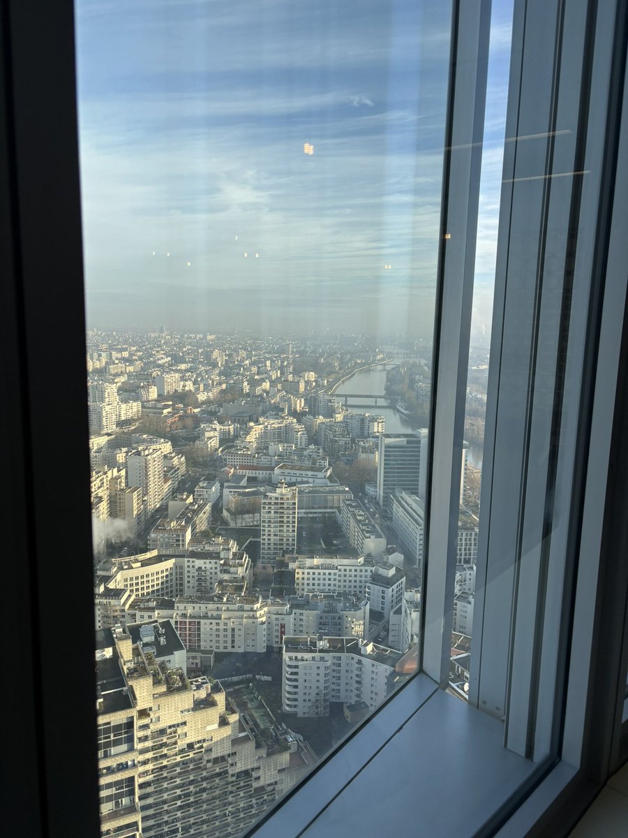 Russell McKenzie tweet media