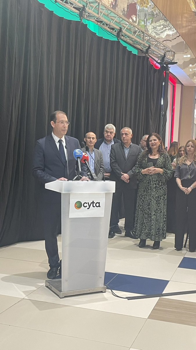 cytacyprus's tweet photo. Η #Cyta εγκαινιάζει έναν νέο κόσμο εμπειρίας 
με το εμβληματικό της flagship store στο Nicosia Mall

«Το flagship store μας αντικατοπτρίζει το όραμά μας για το μέλλον της εξυπηρέτησης πελατών και ενσαρκώνει την υπόσχεσή μας να είμαστε ένα με τους πελάτες μας», δήλωσε ο κ. Γεώργιος Μετζάκης, Ανώτερος Διευθυντής Εμπορικής Διαχείρισης της Cyta
#CytaFlagshipStore #Cyprus