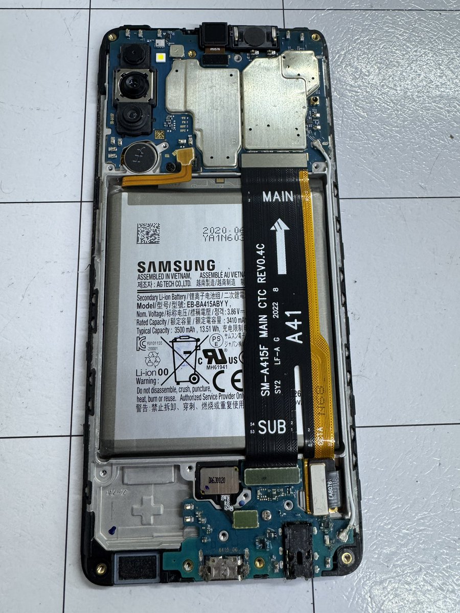 fixmyscreenuk's tweet photo. Samsung A41 fully restored with new screen and battery, customer needed data off device as not backed up. 

#samsung #a41 #southport #repair #fix #screen #smashed #fix #new https://t.co/m9Op6RfrvP