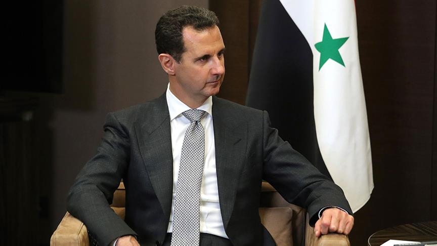 Ümran Stratejik Araştırmalar Merkezinde Türkçe Araştırmaları Direktörü Ömer Özkızılcık, Suriye'de muhalif güçlerin hızlı ilerleyişinin ardından Esed rejimini nasıl bir sürecin beklediğini AA Analiz için kaleme aldı

Esed'in geleceği ne olacak? v.aa.com.tr/3413826
