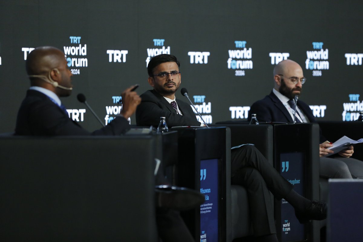 Turkiye's environment minister, Murat Kurum, kicked off a great environment discussion I continued about global warming, the carbon market, the state of renewables infrastructure and whether 1.5 should still be part of any climate chat, considering our overshoot trajectory.