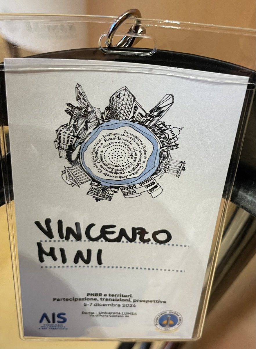 cavaliere61's tweet photo. @newsAIS #ambiente #territorio @UniLUMSA per presentare il mio lavoro #governance #collaborativa e #gentrification #consapevole per superare #overtourism https://t.co/mjNCTTRfYR
