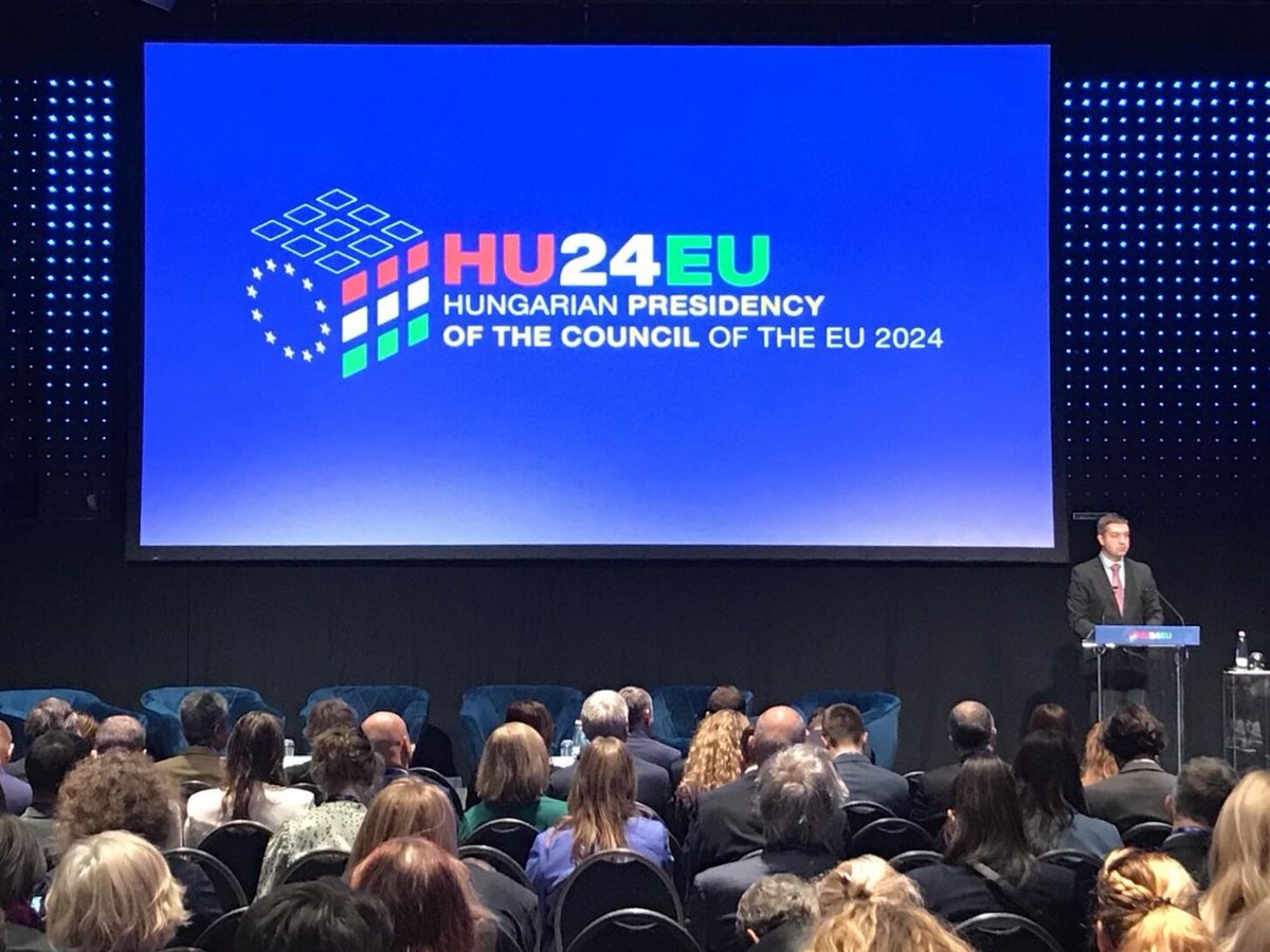 bioeastsup's tweet photo. Excited to kick off “Partnering for the future: BIOEAST and Beyond” high-level conference !🌱🌍
 We’ll explore research priorities in soil + water resilience, food systems security, and bioeconomy policies shaping the future of Central and Eastern EU. 
👓: https://t.co/FUL84FdRyr https://t.co/zatrRY8h5U