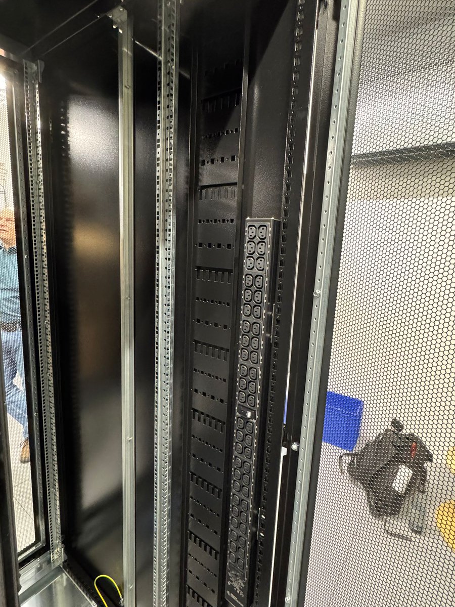 IP-Projects tweet media