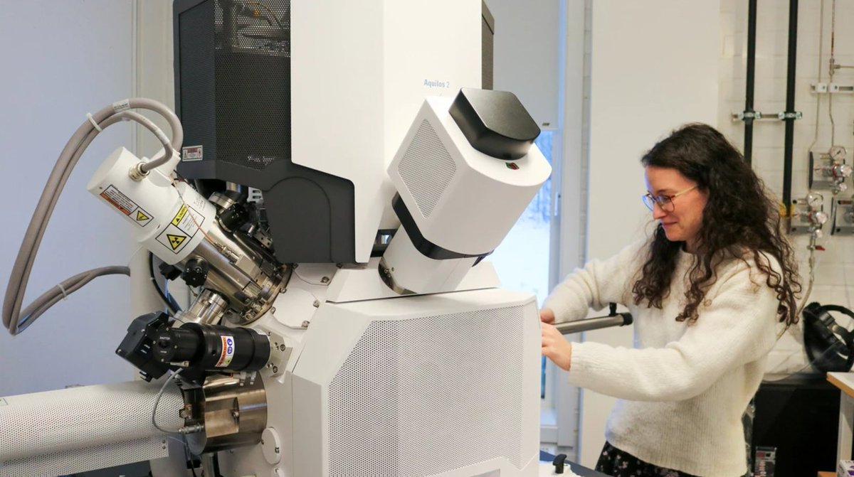 Umeå University (@umeauniversity) on Twitter photo Umeå Centre for Electron Microscopy (UCEM) recently inaugurated an advanced microscope which will contribute greatly to research in several life science fields. 🦠 The new instrument will reveal 3D cell structures – at nanoscales. 🔬 <a href="/scilifelab/">SciLifeLab</a> umu.se/nyheter/nytt-m… Umeå Centre for Electron Microscopy (UCEM) recently inaugurated an advanced microscope which will contribute greatly to research in several life science fields. 🦠 The new instrument will reveal 3D cell structures – at nanoscales. 🔬 <a href="/scilifelab/">SciLifeLab</a> umu.se/nyheter/nytt-m…