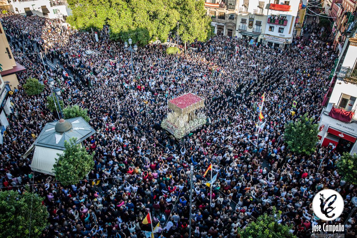 🔴 La Esperanza de Triana pide al dispositivo de seguridad que permitan que los hermanos y devotos estén delante del paso, siempre y cuando sea posible.

✅️ Especialmente, a partir del Altozano cuando la Virgen haya abandonado la carrera oficial.

📲 #TDSCofrade