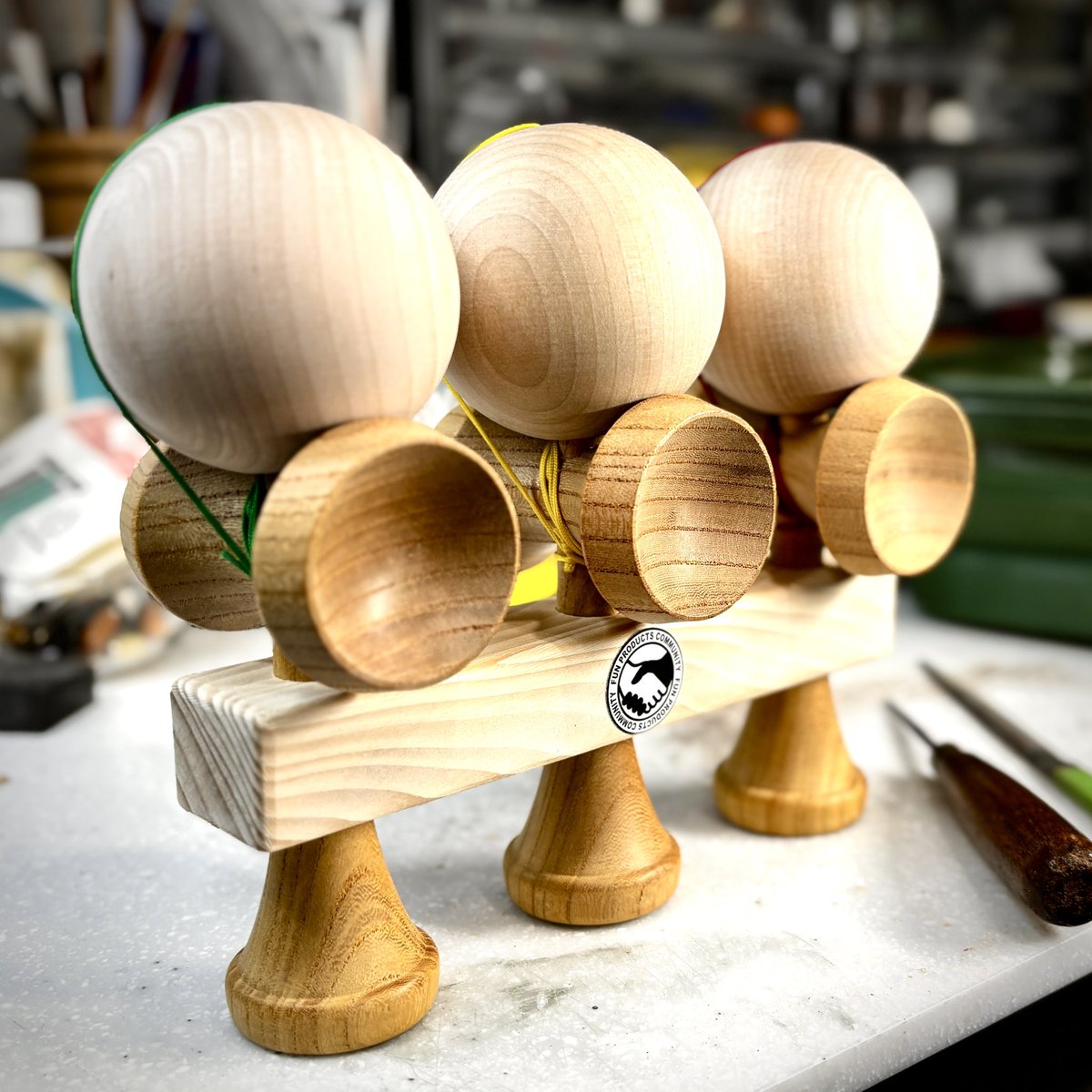 lukefujiwara's tweet photo. New item for #けん玉あそびば
@kendama.nkk 
#3連けん玉
#けん玉
#kendama
#おもしろけん玉 
#FunProductsCommunity https://t.co/nPhbNP3g7C