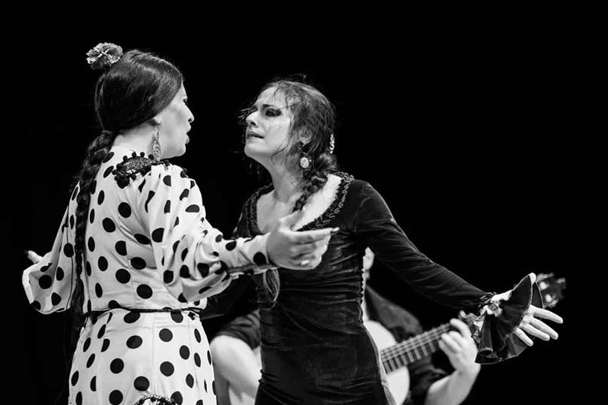 bcnflamenco's tweet photo. Flamenco: an art born without sheet music, straight from the heart. ❤️🎶💃  

With Barcelona Flamenco, bring this magic to your event. 🌍 📩 Let’s talk!  

#FlamencoMagic #BarcelonaFlamenco #CulturalHeritage #PassionInMotion https://t.co/Qp92W2phr7