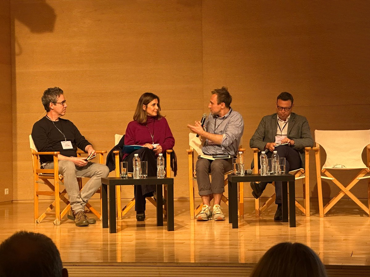 4CF_foresight's tweet photo. 🔵 #CoMuseum2024: Exploring Inclusive Futures &amp; museums’ role in trust-building! Inspiring talks w/ global experts. 🕛 Join us: https://t.co/n2aesMib0V #MuseumsRevisited #Art #Culture @bartek_frack https://t.co/LVLriBFGhl