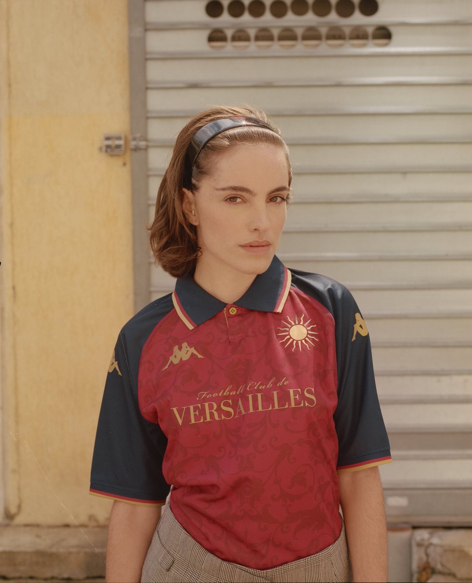 _PointDePenalty's tweet photo. Encore un nouveau maillot qui TABASSE pour le FC Versailles 🫶 https://t.co/V6vTy5m6c5