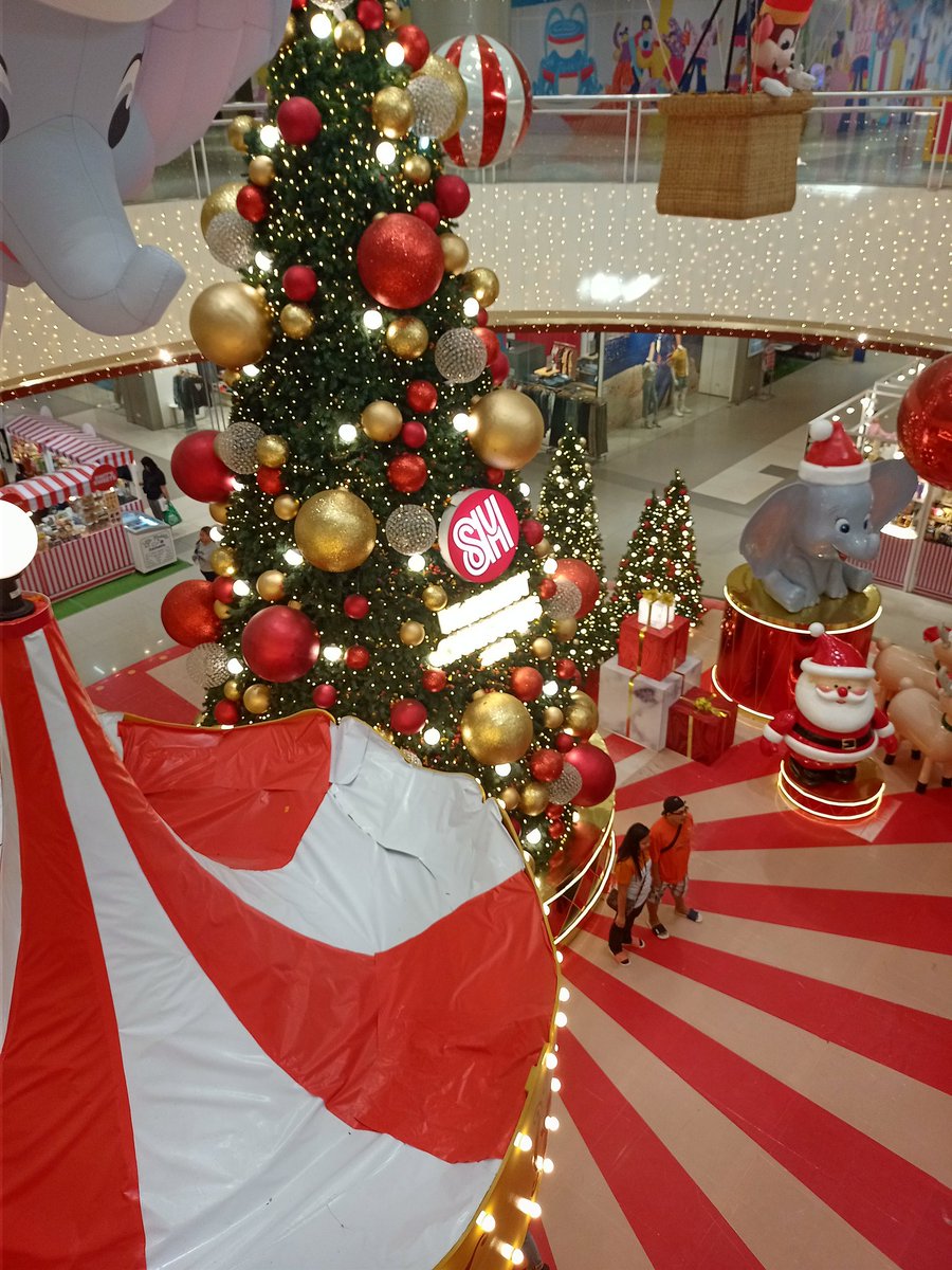 cocoabutter33's tweet image. boring