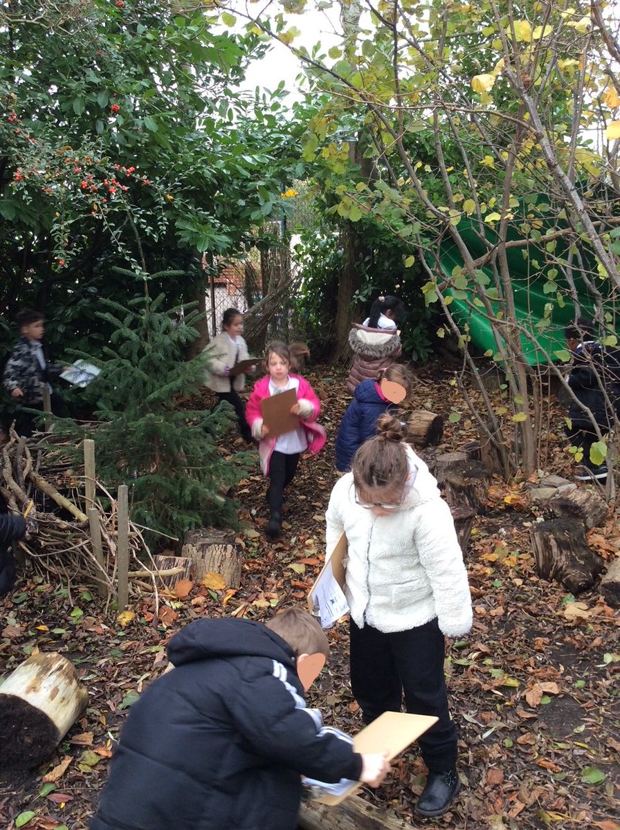 RuskinInfant's tweet photo. Year 2 had an exciting science lesson! They ventured into forest school to identify mini-beasts and their micro-habitats. They then presented the data on a pictogram, linking to their current Computing topic. 

To find out more please visit https://t.co/ntX3ElocLj
@LionAcTrust https://t.co/UakTX9sg2I