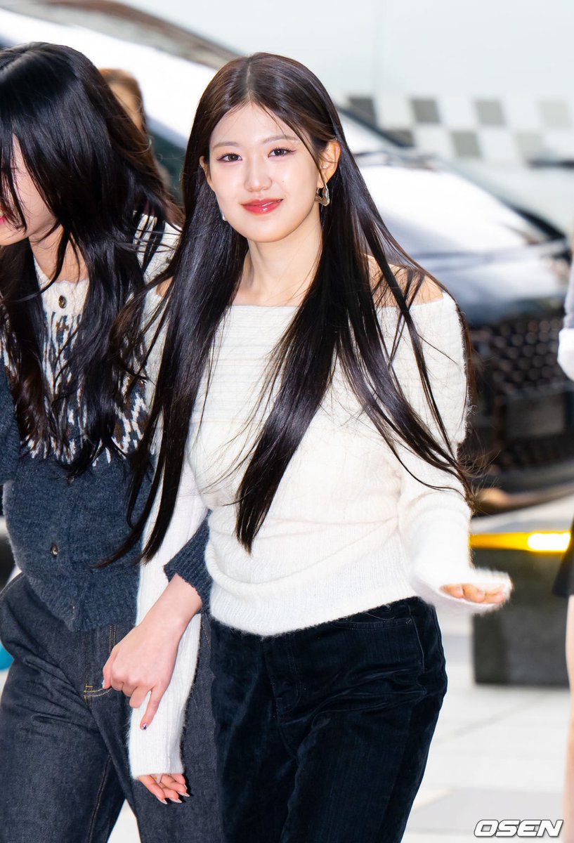JIYOONGLOBAL's tweet photo. [📝] 241205 NAVER

“izna Yoon Jiyoon, Shining Beauty”

[🔗] https://t.co/1yXbqg8F38

#YOONJIYOON #윤지윤 #izna #이즈나 https://t.co/6nt6jtPqPm