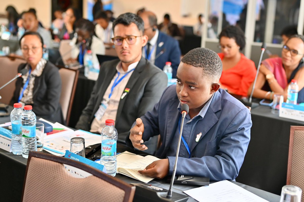 The establishment of a regional cross collaboration forum for young people in the island states to promote the YPS agenda was highlighted as a concrete way forward #4thHLMC2024