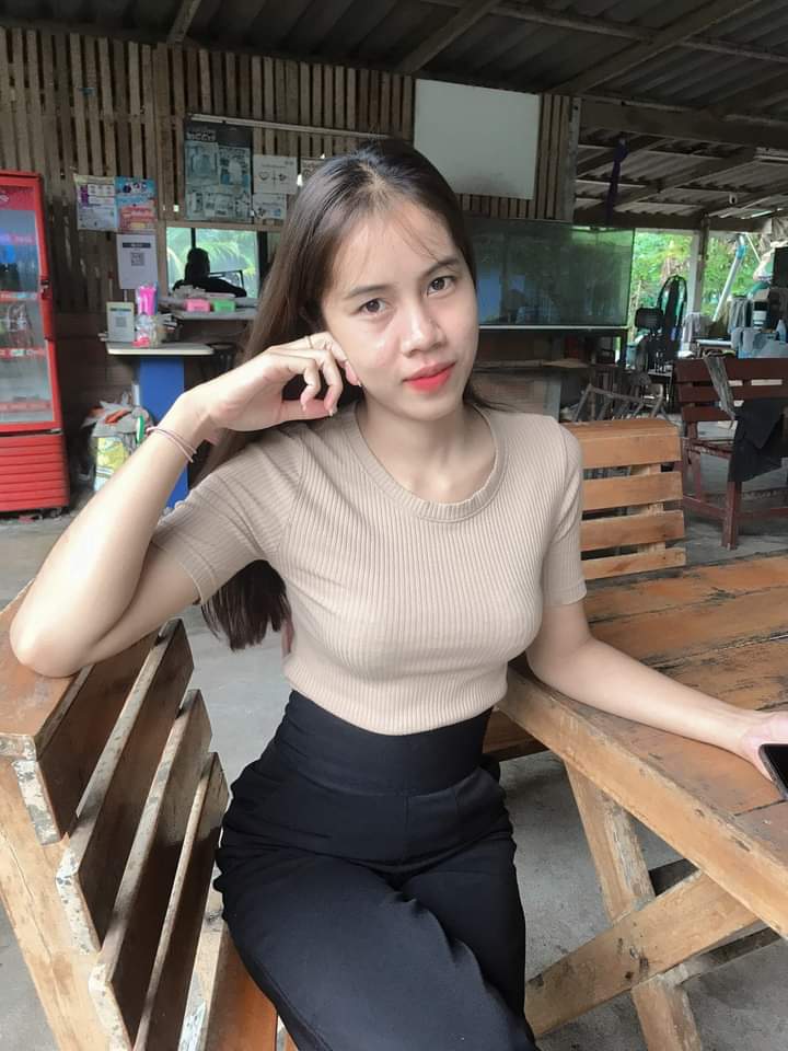 hon_khx's tweet photo. หอมมากเสื้อในน้องจ๊ะจ๋า https://t.co/mZgwXFmMAu