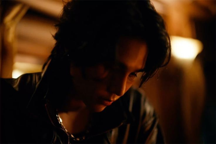 ⠀⠀⠀⠀⠀
⠀⠀⠀⠀⠀
ดั่งพันธนาการ

ดวงตาต้องไว้ตรึงใจ
ดั่งนาฬิกามิเคลื่อนไหวเท่านาน

#ห้องแปดศูนย์เก้า #ผีห่าณรวยรื่น
⠀⠀⠀⠀⠀
⠀⠀⠀⠀⠀