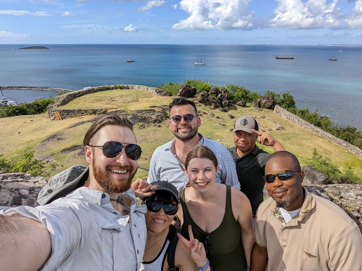 Silverline_Tour's tweet photo. Explore Sint Maarten with ease! Book reliable tours and transportation with Silverline Tours for an unforgettable island experience. Book now at: https://t.co/u2Y9CepO0Q
#SilverlineTours #SXM #Tours #Transportation https://t.co/8JnlJ7SZLX