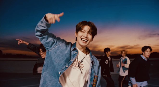 junkyufilms_'s tweet photo. — my youth is yours, junkyu ♡ https://t.co/q961VS6UgZ