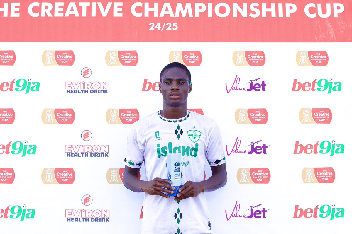 ValiantFC_ng's tweet photo. Gafar Olaniyan was awarded MOTM against Dannaz Fc after a domineering performance and scored a brace to top it up.
๐ขโช #๐๐ฟ๐ฎ๐๐ฒ๐ฏ๐ผ๐๐ | #VALDAN https://t.co/PQi5ECE0aN