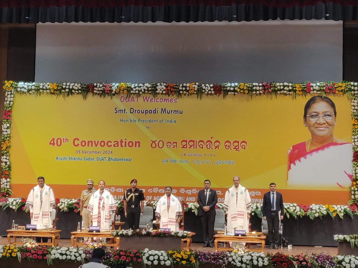 TusharCPMB's tweet photo. Feelings blessed to be part of 40th Convocation of OUAT in presence of her excellency madam President of India, His excellency Governor of Odisha cum Chancellor OUAT Sir, Vice- Chancellor OUAT Sir  and Deputy CM cum Pro-chancellor OUAT Sir
#lifetimememories https://t.co/Aw60PxkhBW