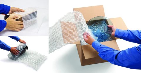 packingsoluk's tweet image. ✨When it comes to packing fragile items, bubble wrap is your best solution! But did you know there’s a right way to use it? Whether you’re protecting delicate surfaces or ensuring your items stay safe.
👉 bit.ly/3DcISDi 
#PackingTips #BubbleWrap #SmartPacking