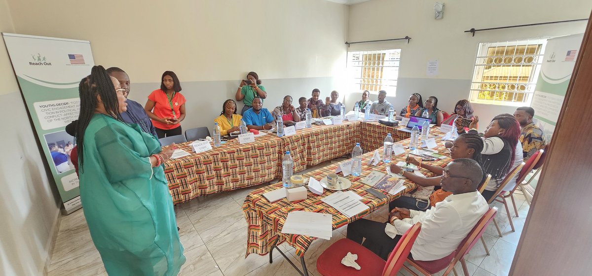 Reachoutreo's tweet photo. With @USEmbYaounde funding, @reachoutdev1 empowers youth &amp; women activists from CSOs to lead civic education campaigns, fostering inclusive participation in democratic processes across NWSWR. https://t.co/X3yngN66Wz