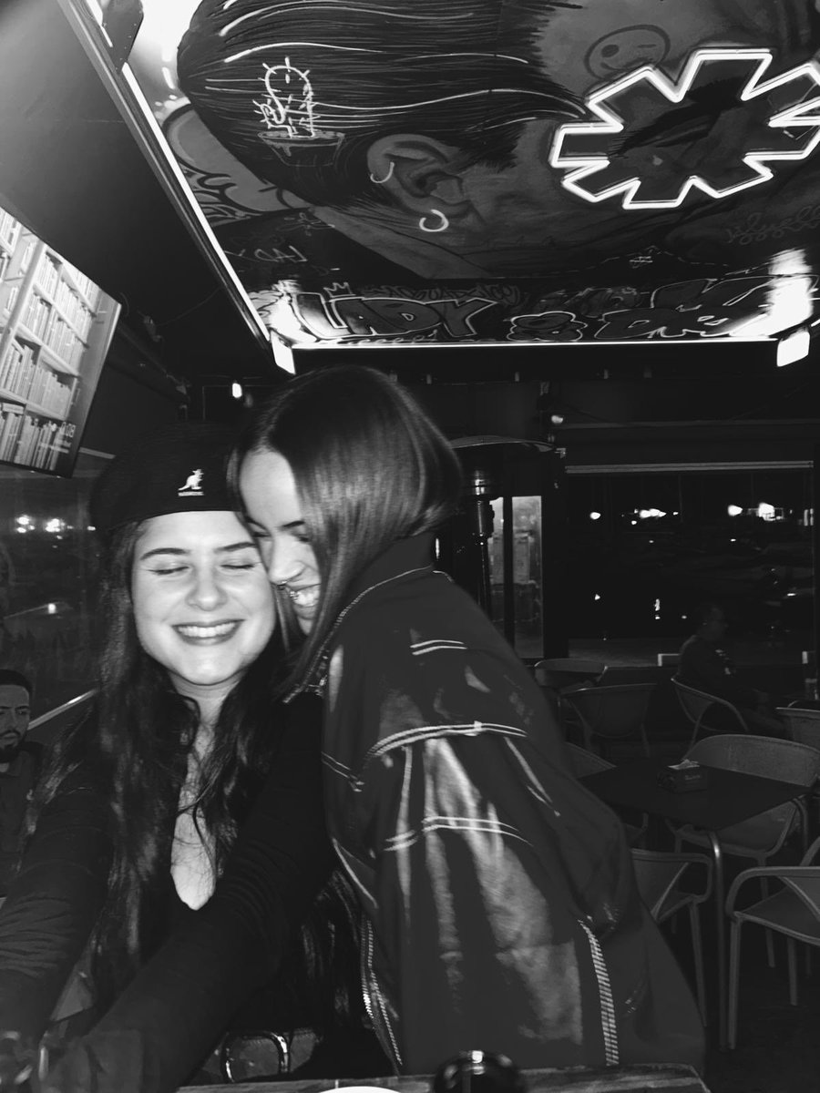 Mar es mi ejemplo de que se puede salir de todo en esta vida y ser feliz, porque ella lo ha hecho, y porque cuando parecía imposible hizo que yo lo hiciera❤️‍🩹