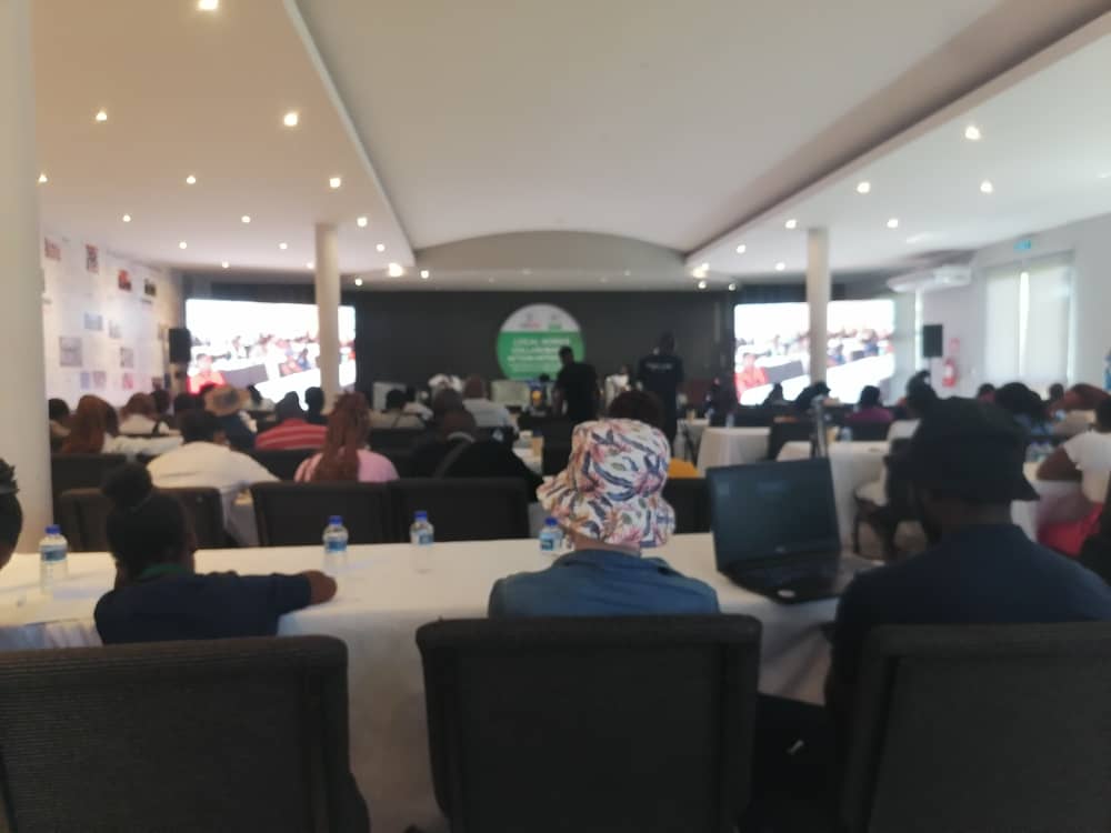 Zimbabwe Care leavers participating on a workshop on Local Works Collaboration Action Network which is focusing on Youth Entrepreneurship, Employability and Innovation.
#usaidzimbabwe
#yeei
#youthempowermenttranformationtrust