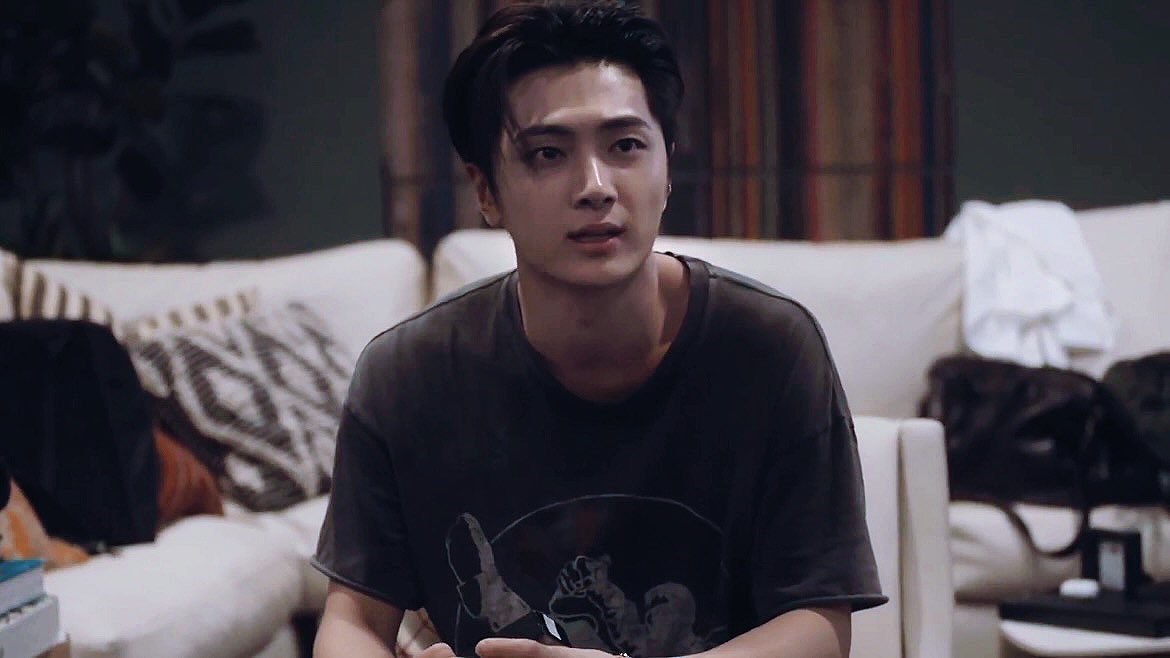 mainlyjay's tweet photo. him. https://t.co/kN5a9kR9Gb