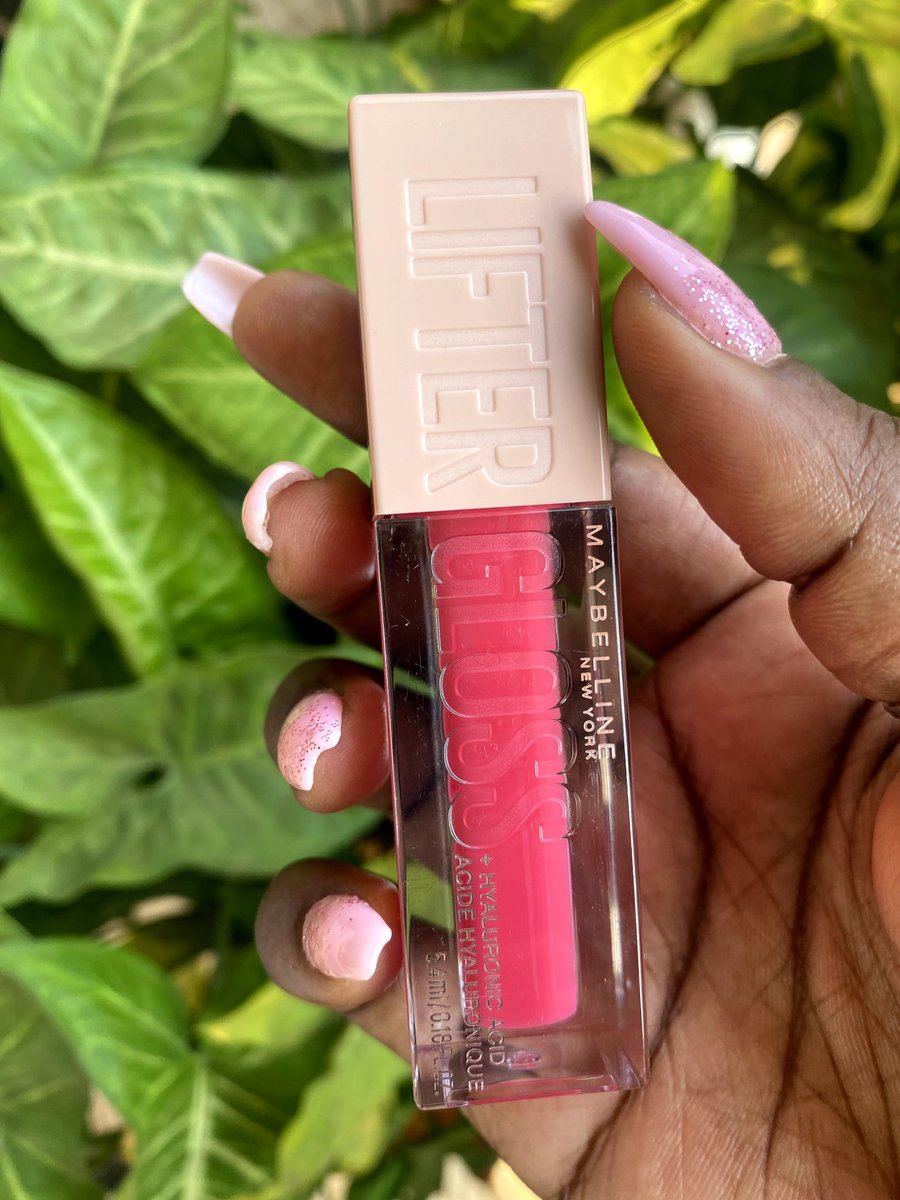 DeveauxEffectUg's tweet photo. Shade Bubblegum Maybelline Lifter Gloss 
🏷️UGX60K https://t.co/JCfnZl3OpQ