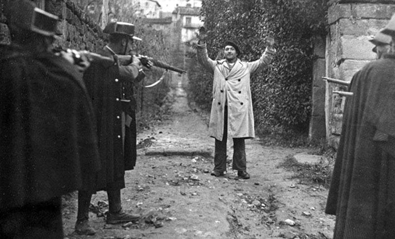 #GaurkoEgunez 1933an, Bastidan matxinada anarkista gertatu zen. 

labur.eus/lvxAO