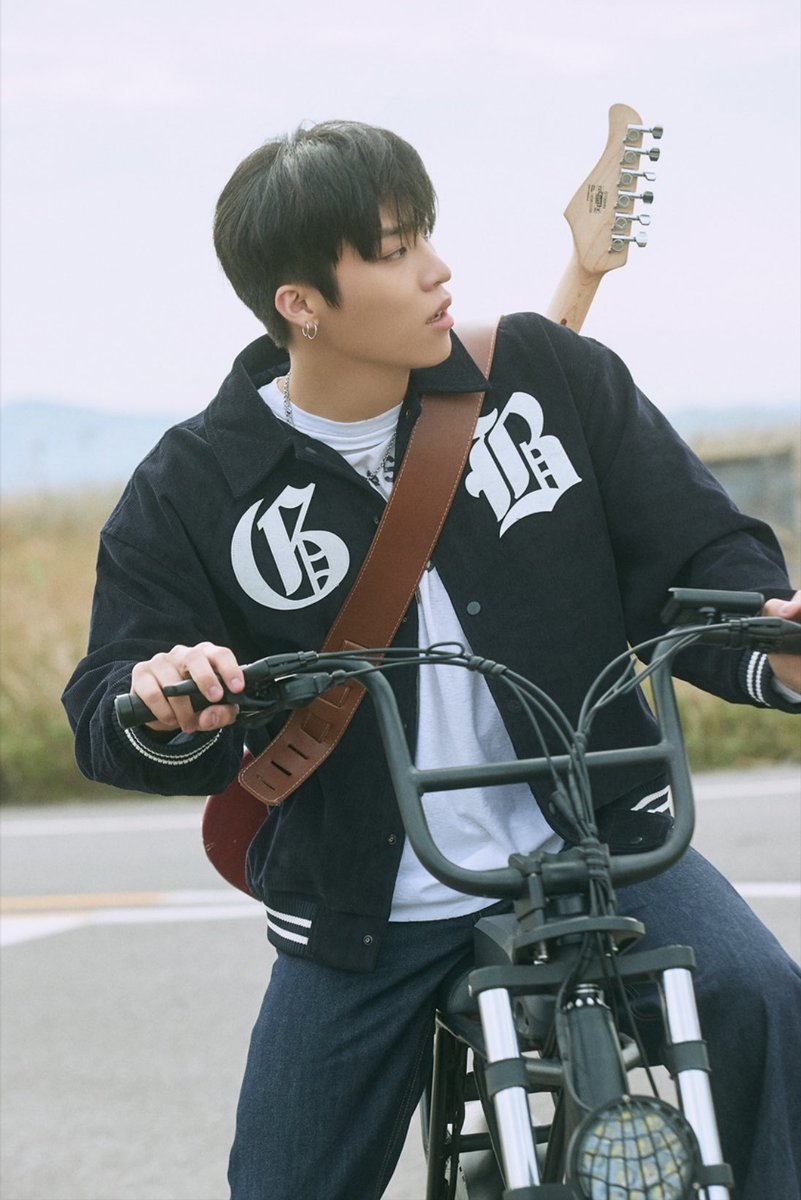 jeongwoocutie's tweet photo. jeongwoo looks like a kdrama main lead 😳 #박정우 https://t.co/rZC5tqqC9b
